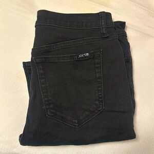 Joe’s black skinny jeans